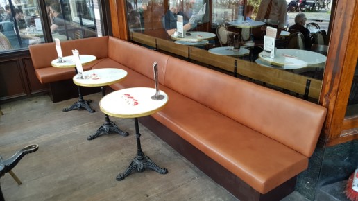 bruin achtig serre bank restaurant, meubelmaker amsterdam cabinetmaker custom handmade furniture op maat gemaakt maatwerk meubels